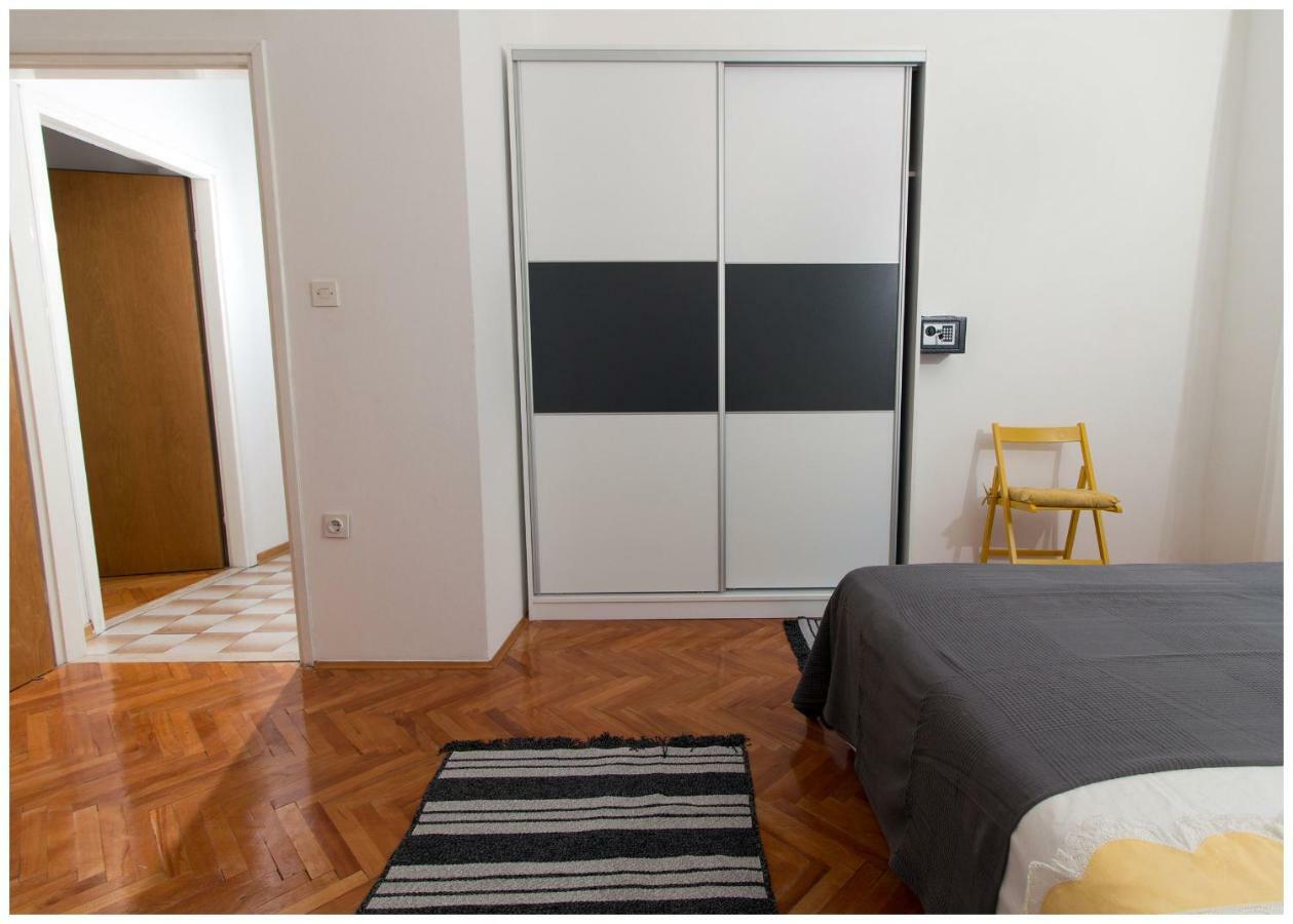 Large Apartment Between Split And Trogir Kastela Luaran gambar