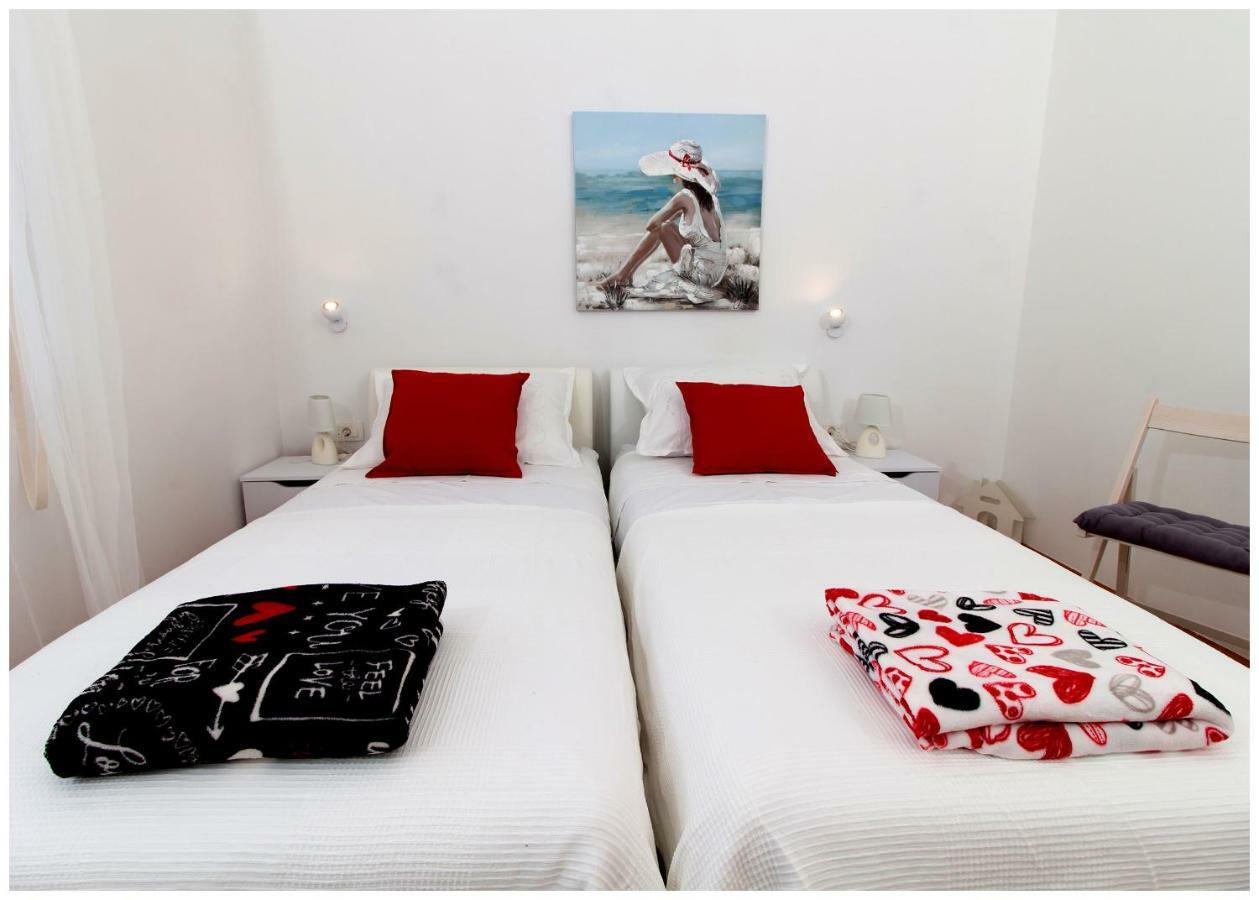 Large Apartment Between Split And Trogir Kastela Luaran gambar