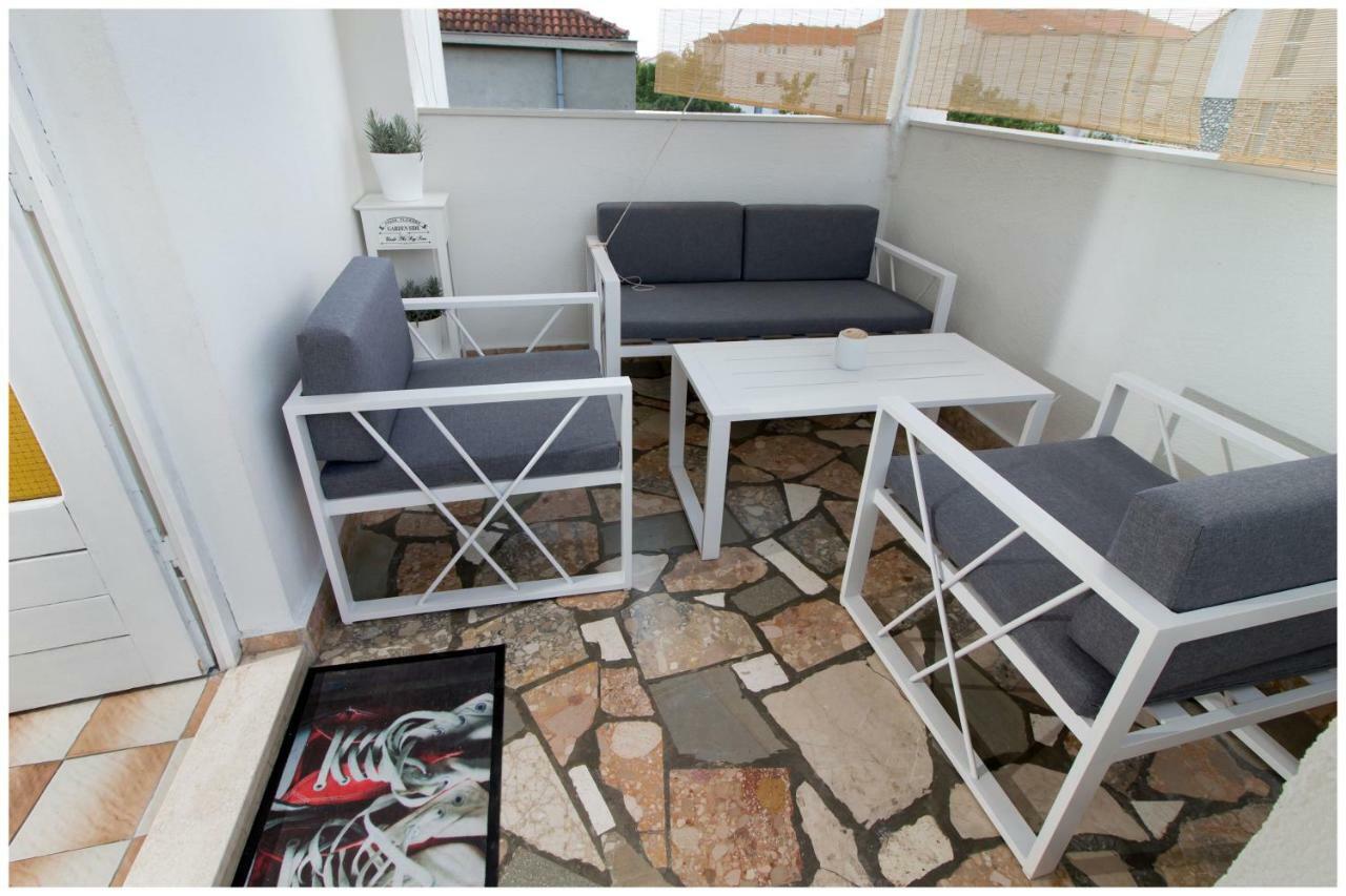 Large Apartment Between Split And Trogir Kastela Luaran gambar