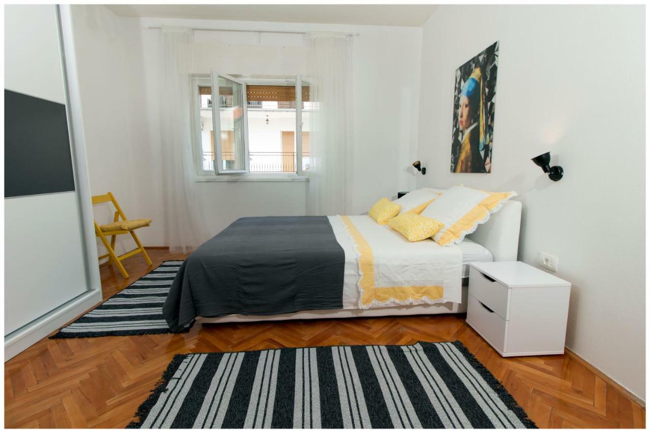 Large Apartment Between Split And Trogir Kastela Luaran gambar